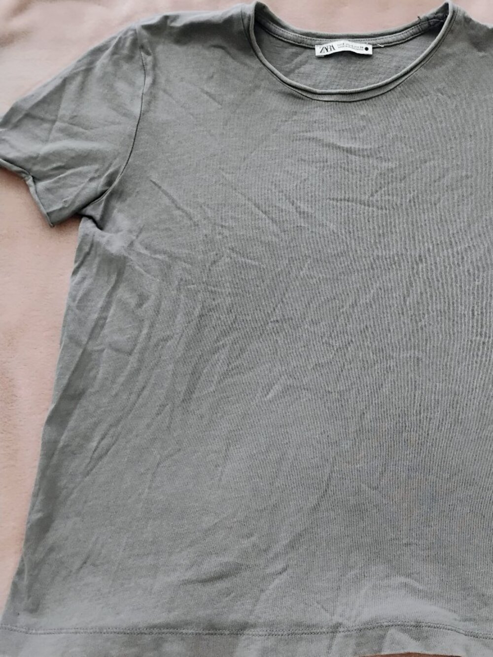 Zara Gray T